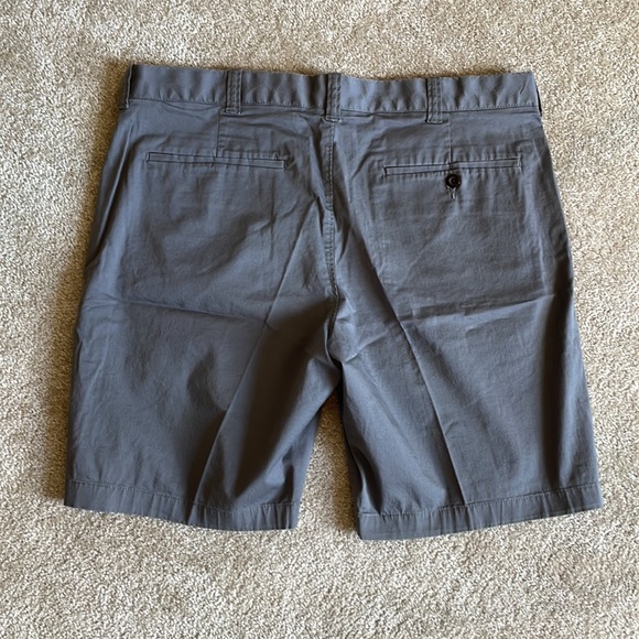 J.Crew stretch Chino shorts, size 35 - Picture 4 of 5